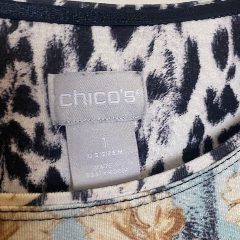 Chico’s Womens Tunic Blouse Size 1 Leopard Gold Chain & Teal Print  Bust 40” - Picture 2 of 5